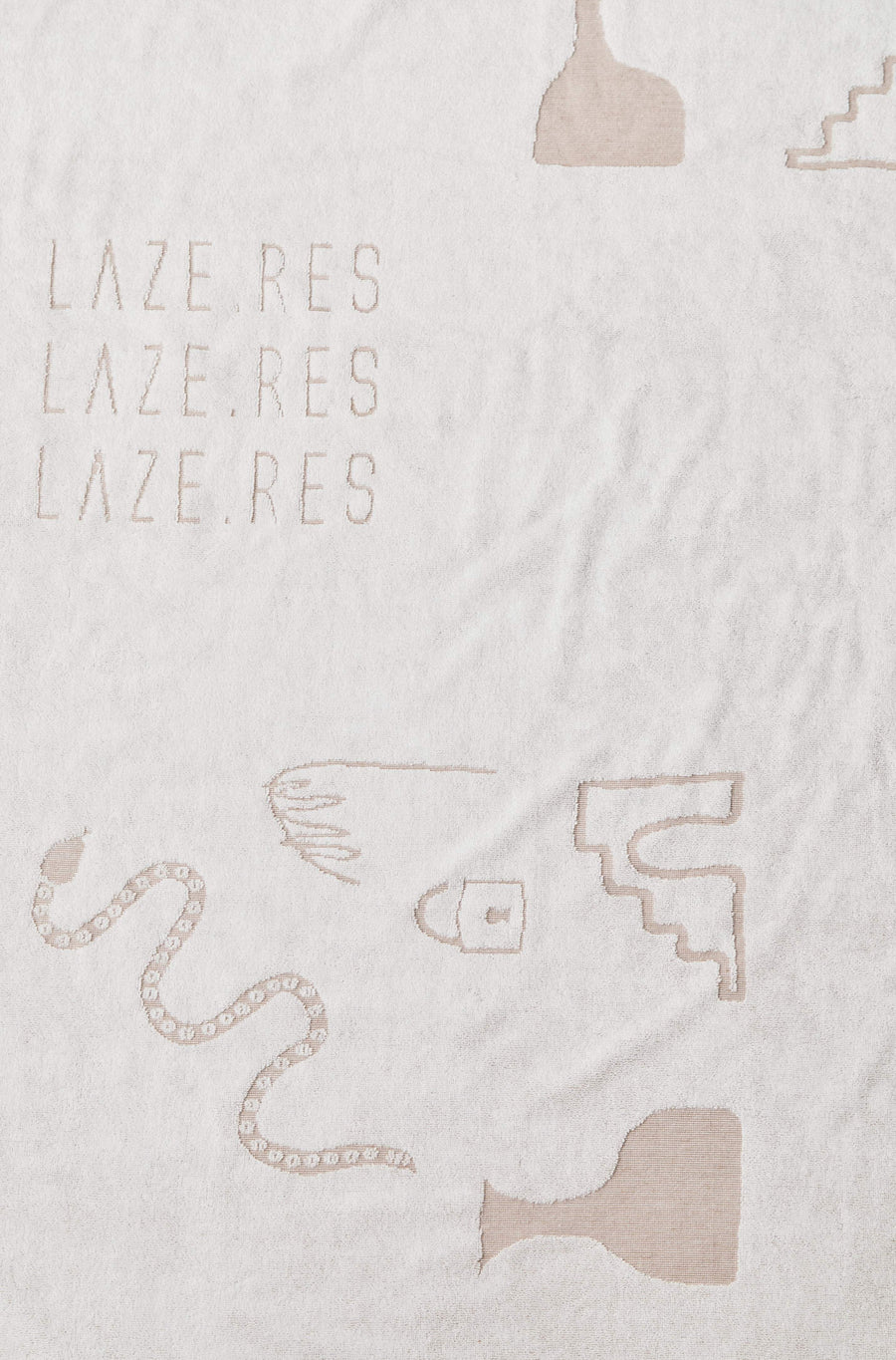 no.2 european holiday towel