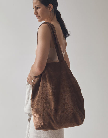 NO.4 ISLAND MEMOIRS TOTE | LAZE RES
